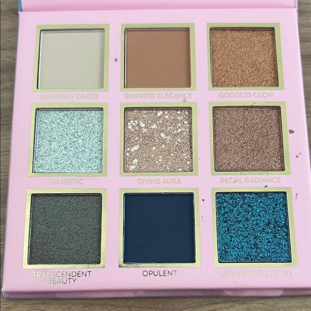 Eloise Beauty discover eloise